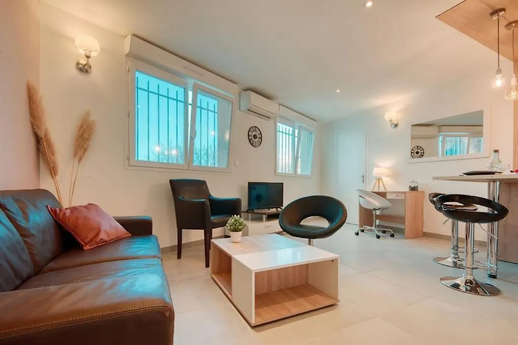 Le 102 -T2 Climatise 20 Min A Pied Gare St-Charles Apartment Marseille France