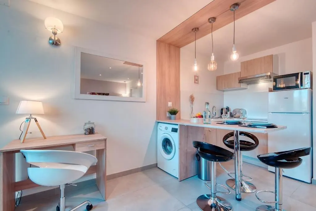 Le 102 -T2 Climatise 20 Min A Pied Gare St-Charles Apartment Marseille